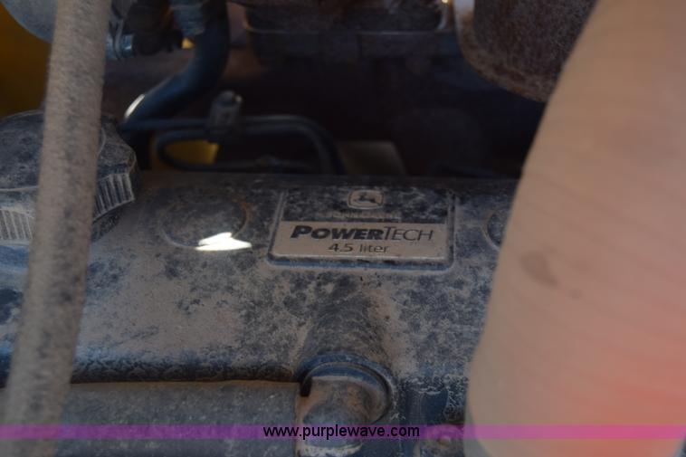 image for item K8607 2006 Vermeer BC1500 wood chipper