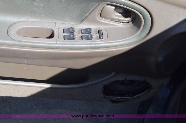 image for item BW9402 1996 Mazda 626