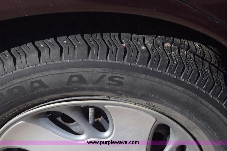 image for item BW9402 1996 Mazda 626