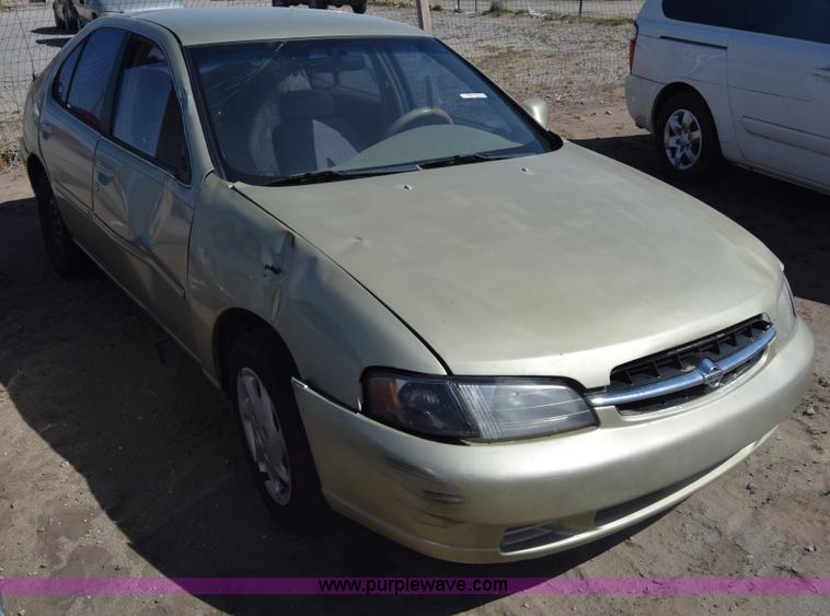 image for item BW9403 1998 Nissan Altima