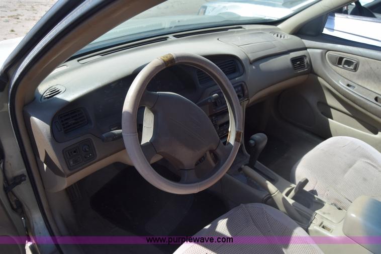 image for item BW9403 1998 Nissan Altima