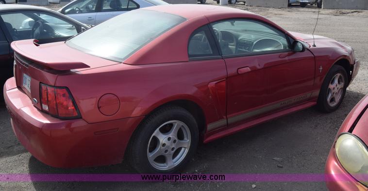 image for item BW9406 2002 Ford Mustang