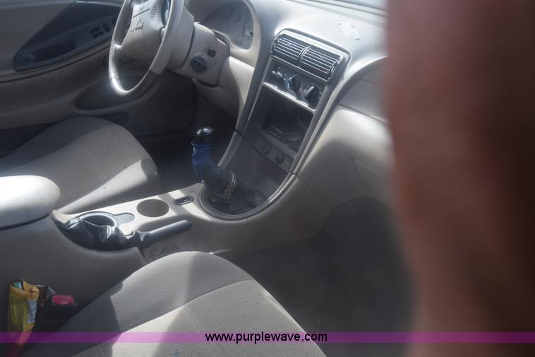 image for item BW9406 2002 Ford Mustang