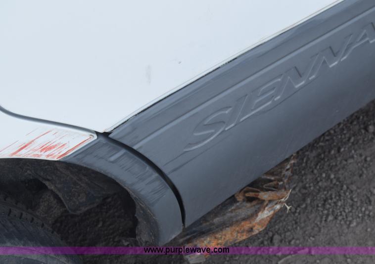 image for item BW9407 2000 Toyota Sienna van