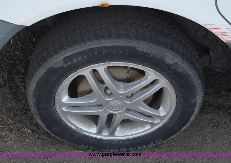 image for item BW9407 2000 Toyota Sienna van