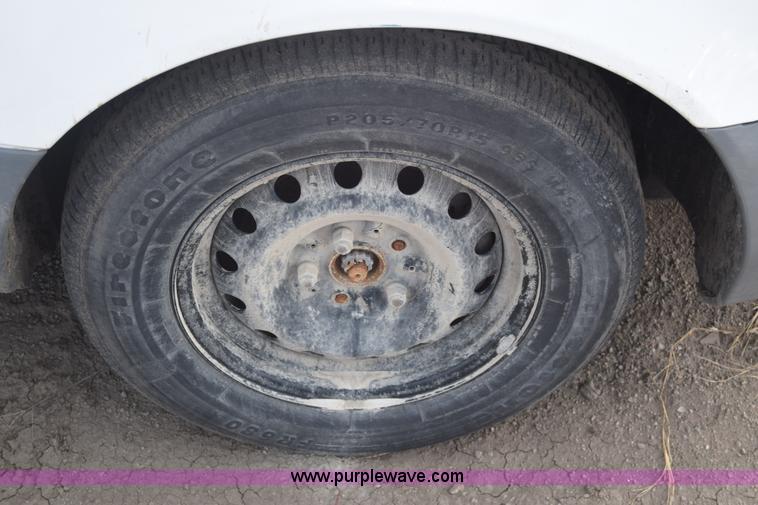 image for item BW9407 2000 Toyota Sienna van