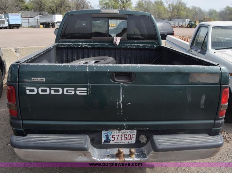 image for item BW9410 2001 Dodge Ram 1500 Ext. Cab pickup truck