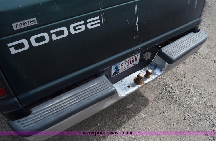 image for item BW9410 2001 Dodge Ram 1500 Ext. Cab pickup truck