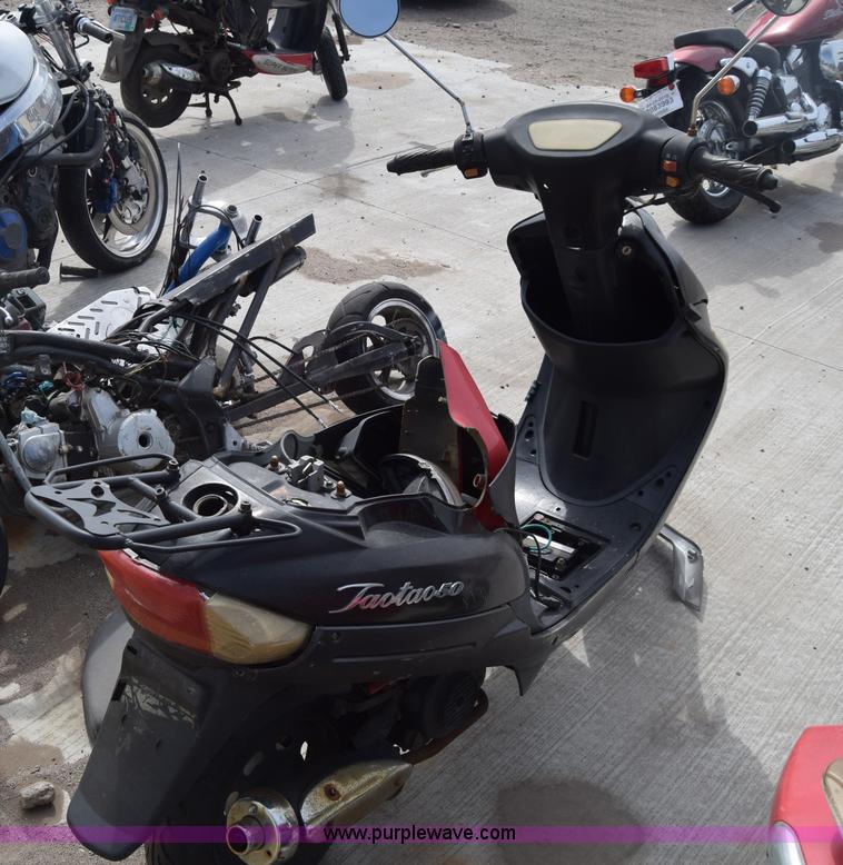 image for item BW9411 2012 Tao Tao moped