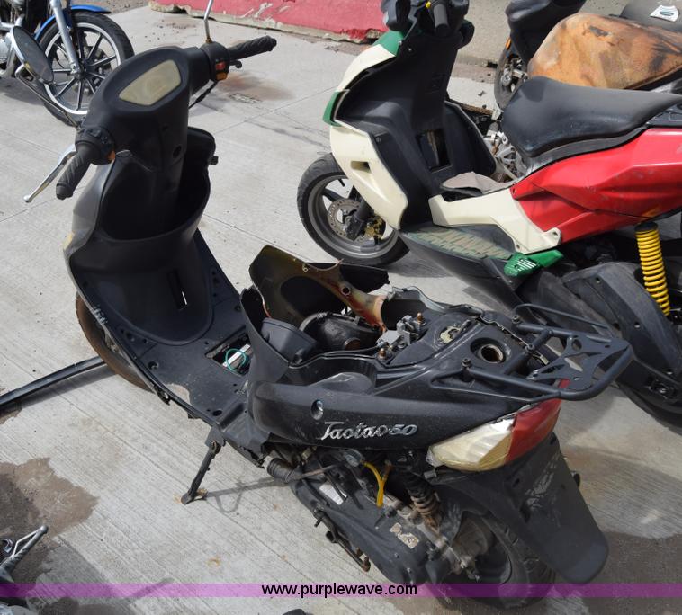 image for item BW9411 2012 Tao Tao moped