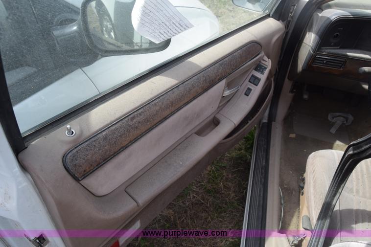 image for item BW9412 1992 Mercury Cougar