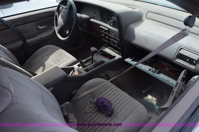 image for item BW9412 1992 Mercury Cougar