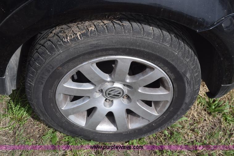 image for item BW9413 2002 Volkswagen Passat