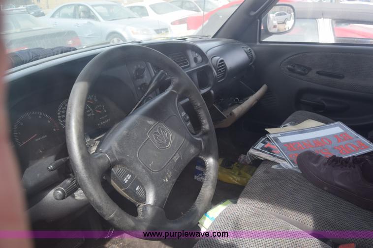 image for item BW9419 1999 Dodge Ram 1500 Quad Cab pickup truck