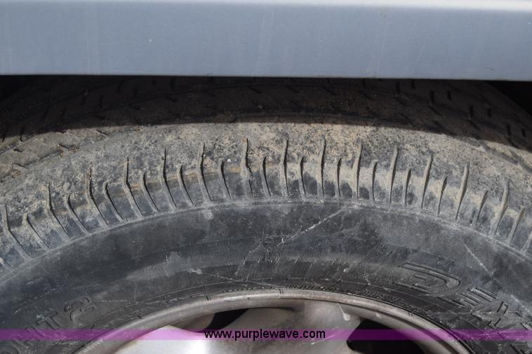 image for item BW9419 1999 Dodge Ram 1500 Quad Cab pickup truck