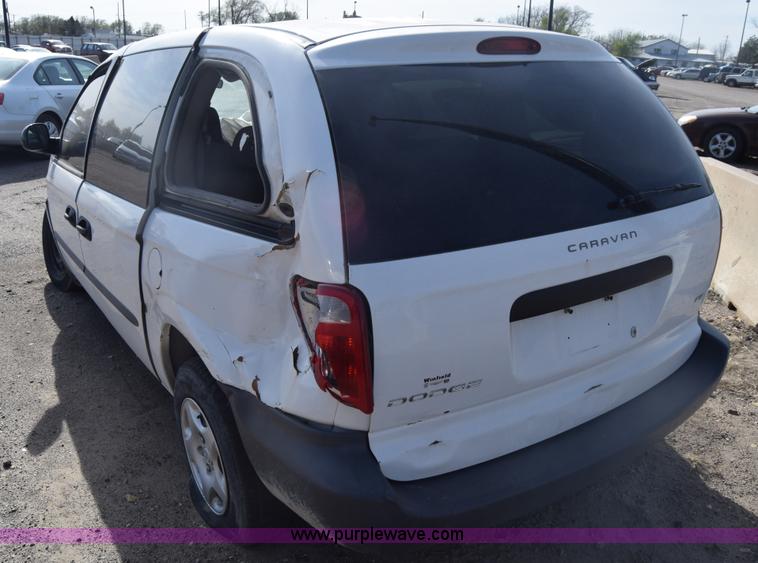 image for item K8513 2002 Dodge Caravan van
