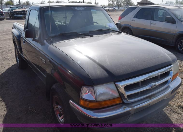 image for item K8514 1998 Ford Ranger pickup truck