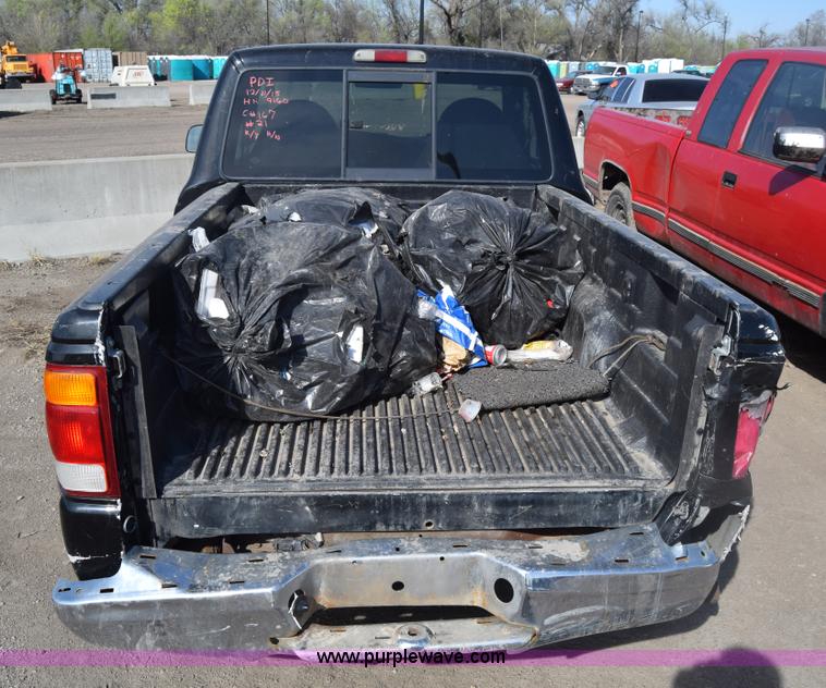 image for item K8514 1998 Ford Ranger pickup truck