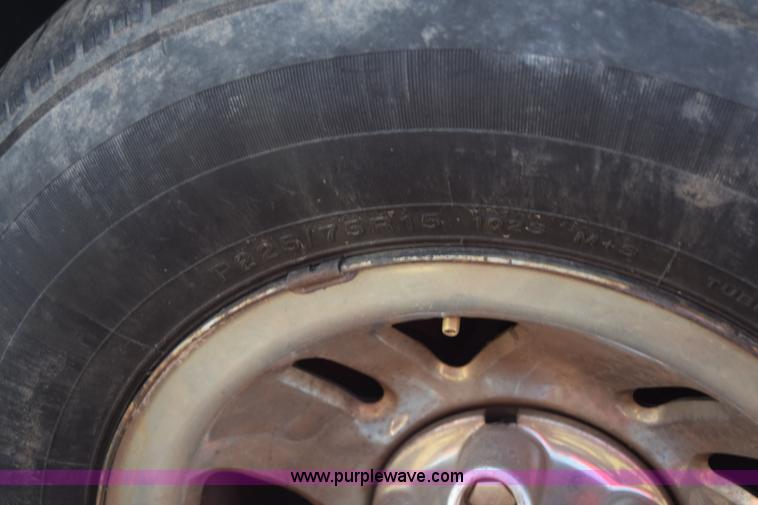 image for item K8514 1998 Ford Ranger pickup truck