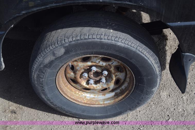 image for item K8514 1998 Ford Ranger pickup truck