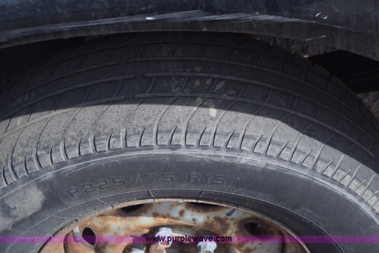 image for item K8514 1998 Ford Ranger pickup truck