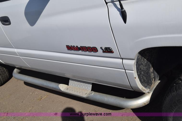 image for item K8515 1997 Dodge Ram 1500 Ext. Cab pickup truck