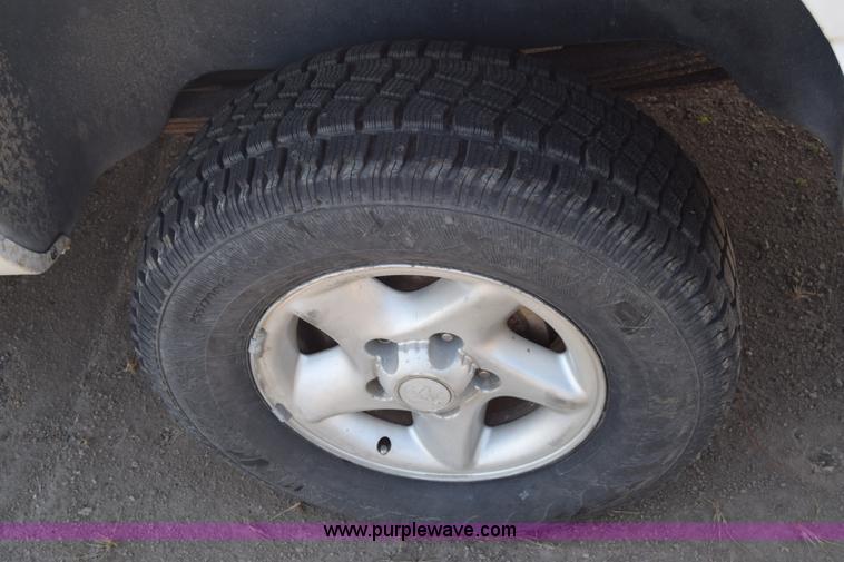 image for item K8515 1997 Dodge Ram 1500 Ext. Cab pickup truck