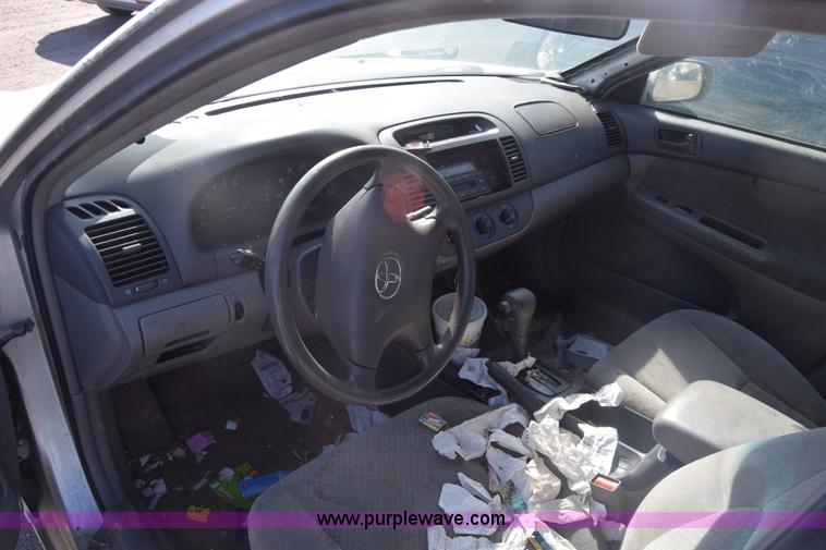 image for item K8516 2003 Toyota Camry