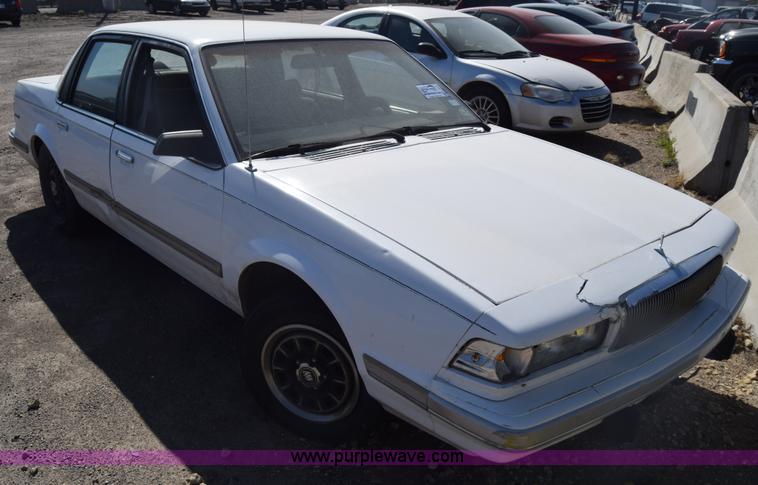image for item K8517 1994 Buick Century