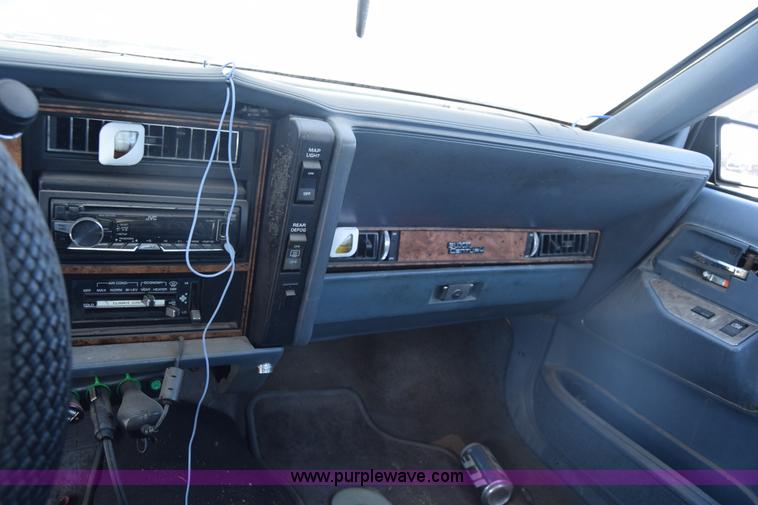 image for item K8517 1994 Buick Century