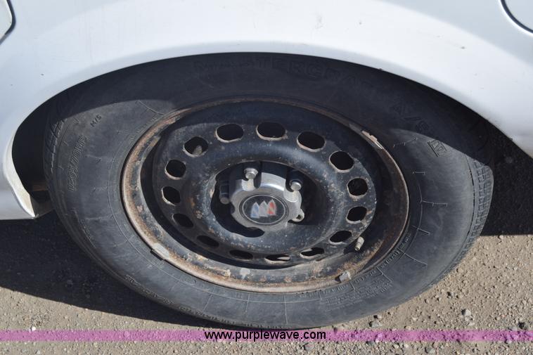 image for item K8517 1994 Buick Century