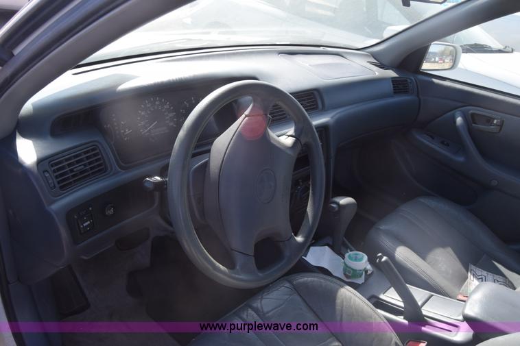 image for item K8518 1997 Toyota Camry