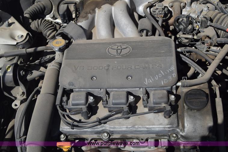 image for item K8518 1997 Toyota Camry