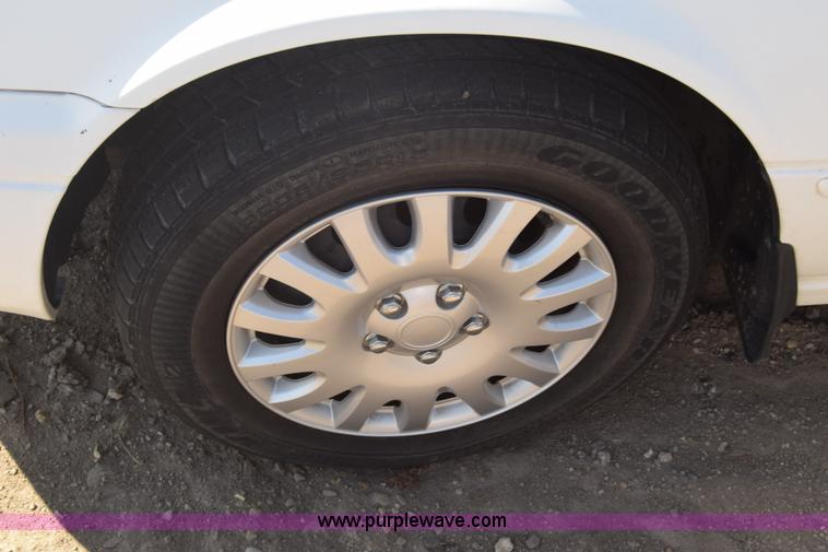 image for item K8518 1997 Toyota Camry