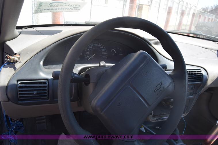 image for item K8526 1998 Chevrolet Cavalier
