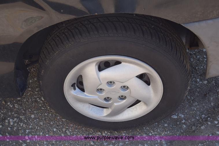 image for item K8526 1998 Chevrolet Cavalier