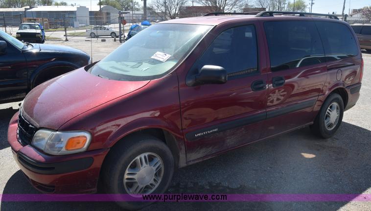image for item K8527 2002 Chevrolet Venture van