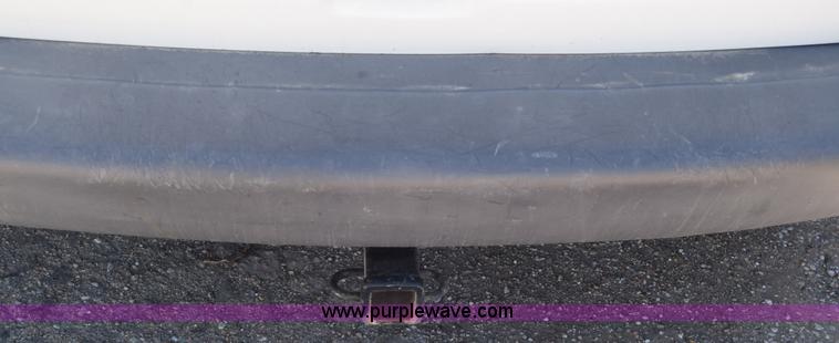 image for item K8530 1998 Dodge Caravan van