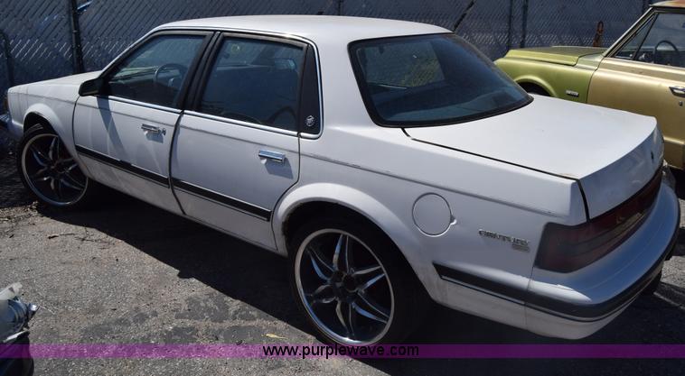 image for item K8531 1991 Buick Century Custom