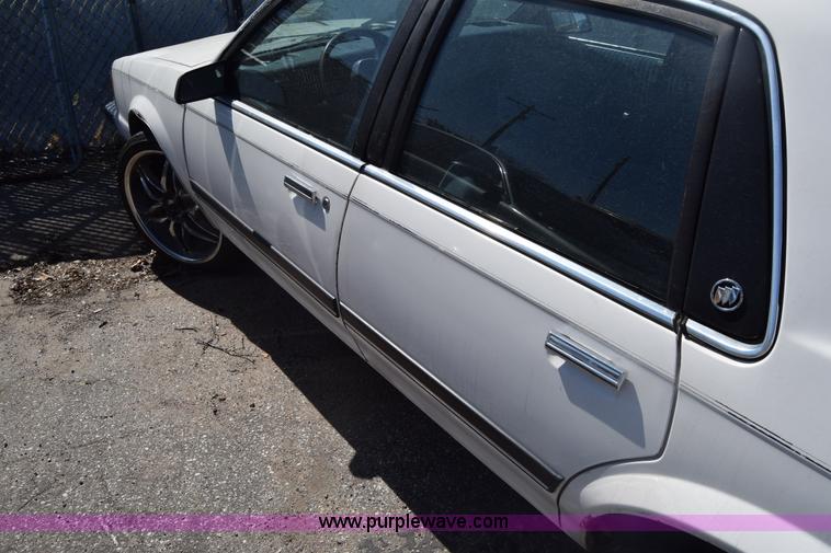 image for item K8531 1991 Buick Century Custom