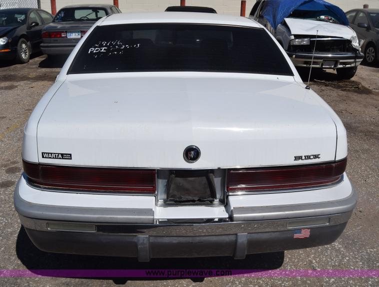 image for item K8532 1995 Buick Roadmaster