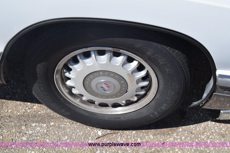 image for item K8532 1995 Buick Roadmaster