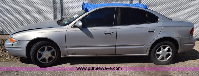 image for item K8533 1999 Oldsmobile Alero GL