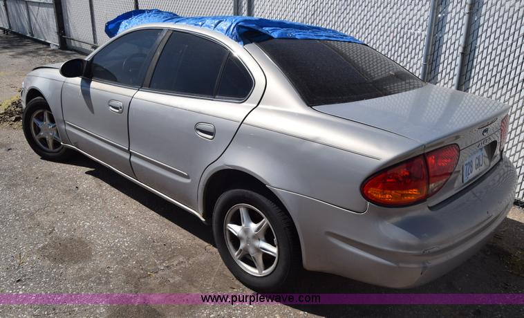 image for item K8533 1999 Oldsmobile Alero GL