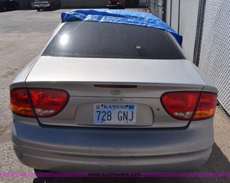 image for item K8533 1999 Oldsmobile Alero GL
