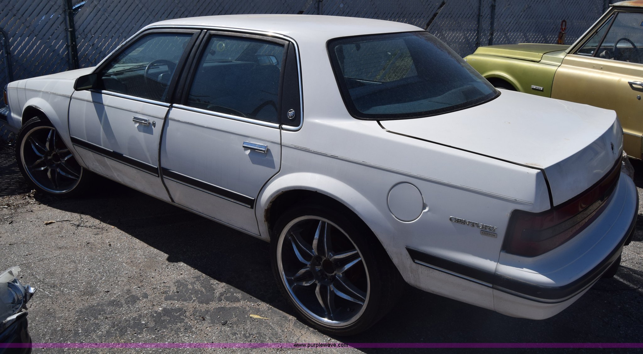 1991 Buick Century Custom in Wichita, KS Item K8531 sold Purple Wave