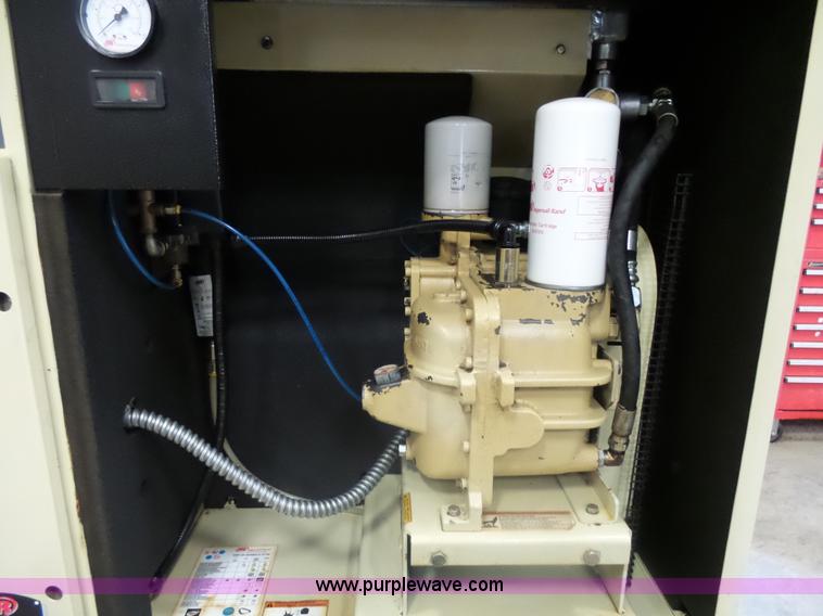 image for item AL9204 2007 Ingersoll Rand UPS-10TAS-150 air compressor