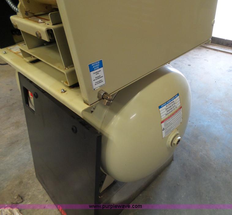 image for item AL9204 2007 Ingersoll Rand UPS-10TAS-150 air compressor