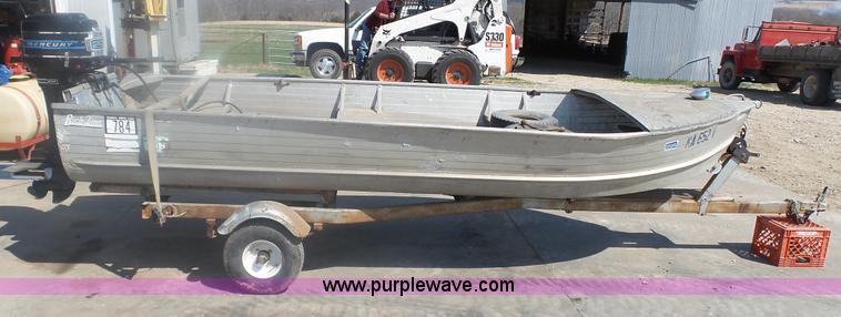 image for item AO9833 Richline boat