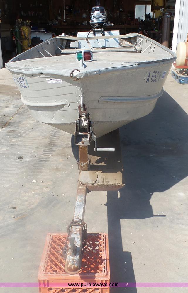 image for item AO9833 Richline boat